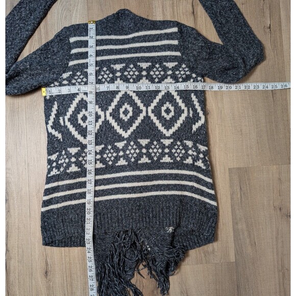 Hollister Gray Aztec Sweater Size S Open Front Cardigan Tassels Southwestern - Picture 9 of 9